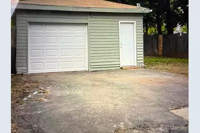 145 Paul Robeson Boulevard, New Brunswick, NJ 08901 - Photo 3