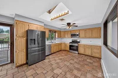 14 Carteret Street, Port Reading, NJ 07064 - Photo 5