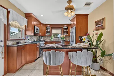 45 Hagaman Street, Port Reading, NJ 07064 - Photo 9