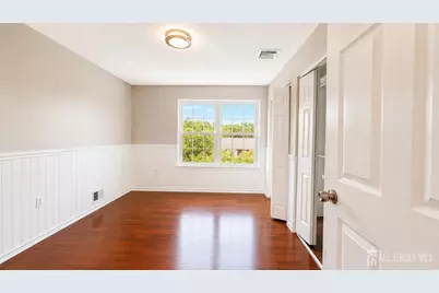 500 Danbury Lane, East Brunswick Township, NJ 08816 - Photo 9