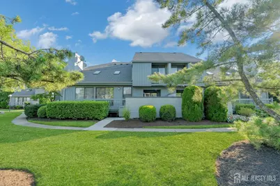 148 Linda Lane, Edison, NJ 08820 - Photo 1