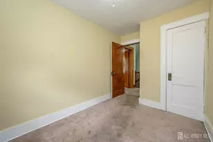 862 Gibbons Ct, Elizabeth, NJ 07202 - Photo 21
