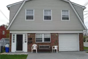 39 Spruce St, Carteret, NJ 07008 - Photo 1