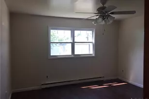 39 Spruce St, Carteret, NJ 07008 - Photo 5
