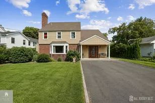 289 Franklin Rd, North Brunswick Township, NJ 08902 - Photo 1