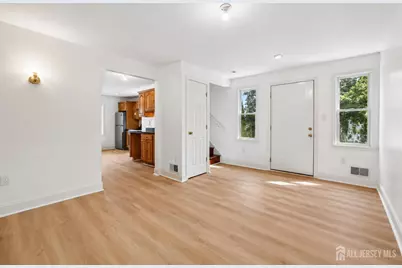 289 Franklin Road, North Brunswick Township, NJ 08902 - Photo 13