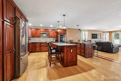 289 Franklin Road, North Brunswick Township, NJ 08902 - Photo 5