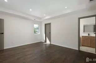 13 Columbus Ave, Edison, NJ 08817 - Photo 17