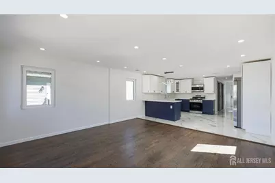 13 Columbus Avenue, Edison, NJ 08817 - Photo 11