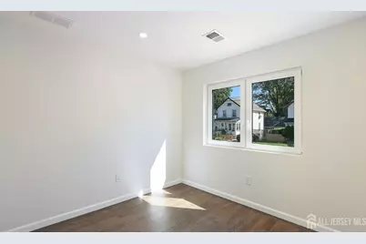 13 Columbus Avenue, Edison, NJ 08817 - Photo 13