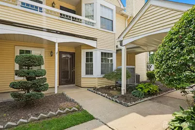 70 Mill Run W, Hightstown, NJ 08520 - Photo 1