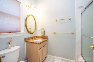 40 Newland Ct, Bridgewater, NJ 08807 - Photo 13