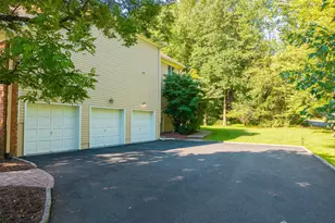40 Newland Ct, Bridgewater, NJ 08807 - Photo 29