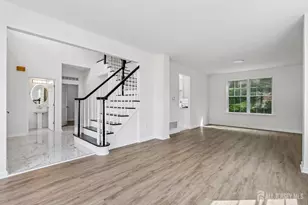 56 Chesapeake Rd, South Brunswick Township, NJ 08852 - Photo 9