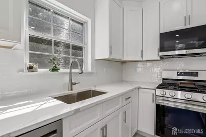 56 Chesapeake Road, South Brunswick Township, NJ 08852 - Photo 7