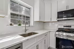 56 Chesapeake Rd, South Brunswick Township, NJ 08852 - Photo 7