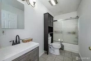 328 Runyon Ave, Middlesex, NJ 08846 - Photo 19
