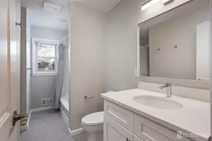 16 Outcalt Rd, Middlesex, NJ 08817 - Photo 7