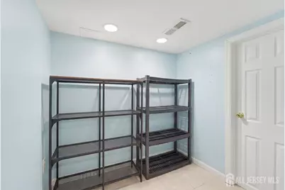 [Address not provided], Ewing Township, NJ 08638 - Photo 37
