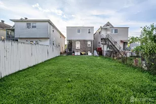 922 Amboy Ave, Perth Amboy, NJ 08861 - Photo 29