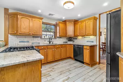 [Address not provided], Colonia, NJ 07067 - Photo 5