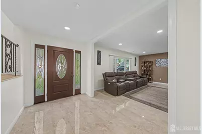 41 Montclair Avenue, Edison, NJ 08820 - Photo 3