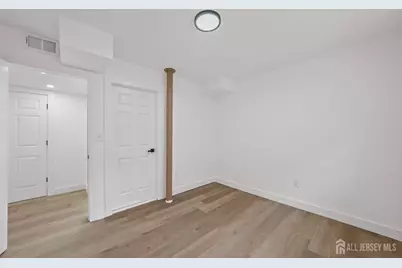 1834 Holly Road, North Brunswick Township, NJ 08902 - Photo 25