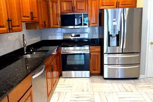 185 Sunshine Dr, Piscataway Township, NJ 08854 - Photo 9