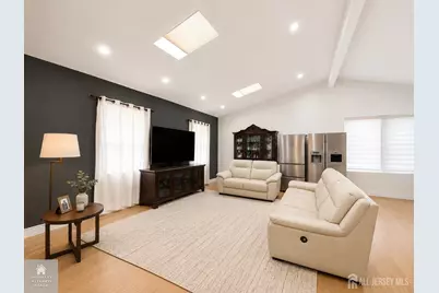 17 Wilk Road, Edison, NJ 08837 - Photo 3