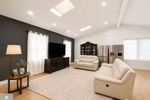 17 Wilk Rd, Edison, NJ 08837 - Photo 3