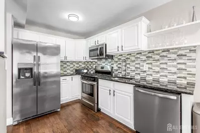 61 Lawrence Street, New Brunswick, NJ 08901 - Photo 11