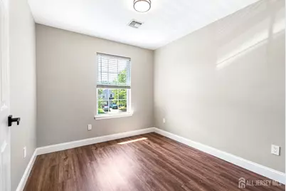 61 Lawrence Street, New Brunswick, NJ 08901 - Photo 21