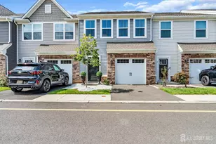 8 Athens Way, Aberdeen Township, NJ 07721 - Photo 35