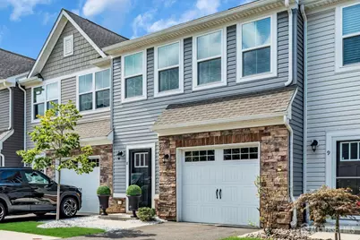 8 Athens Way, Aberdeen Township, NJ 07721 - Photo 3