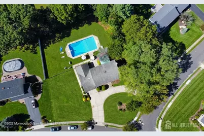 7 Porsche Drive, Old Bridge Township, NJ 07747 - Photo 3