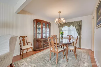 19 Annette Drive, Edison, NJ 08820 - Photo 17