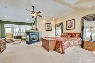 19 Annette Dr, Edison, NJ 08820 - Photo 27