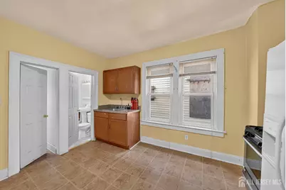 128 Suydam Street, New Brunswick, NJ 08901 - Photo 3