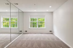 207 Prestwick Way, Edison, NJ 08820 - Photo 5