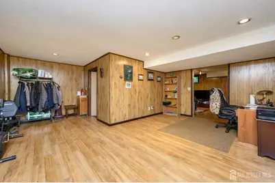 614 Maple Hill Drive, Woodbridge Township, NJ 07095 - Photo 25