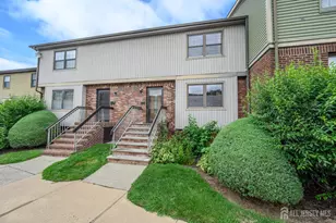 614 Maple Hill Dr, Woodbridge Township, NJ 07095 - Photo 1