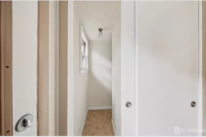 1871 W 4th Street W, Piscataway Township, NJ 08854 - Photo 11