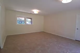 6 Flower Rd, Franklin Township, NJ 08873 - Photo 9