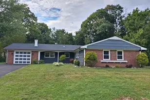 6 Flower Rd, Franklin Township, NJ 08873 - Photo 1