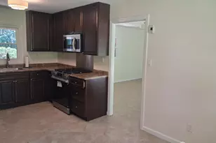 6 Flower Rd, Franklin Township, NJ 08873 - Photo 5