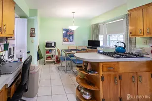 36 Brookfall Rd, Edison, NJ 08817 - Photo 9