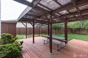36 Brookfall Rd, Edison, NJ 08817 - Photo 33