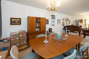 36 Brookfall Rd, Edison, NJ 08817 - Photo 11
