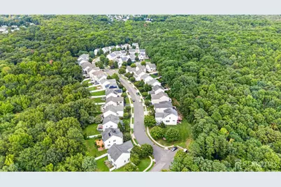 2 Palisades Rd, Old Bridge Township, NJ 08857 - Photo 11