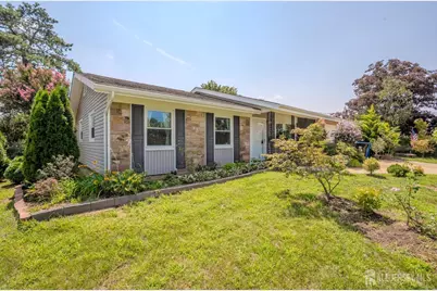 4 Hunterdon Avenue, Monroe Township, NJ 08831 - Photo 5